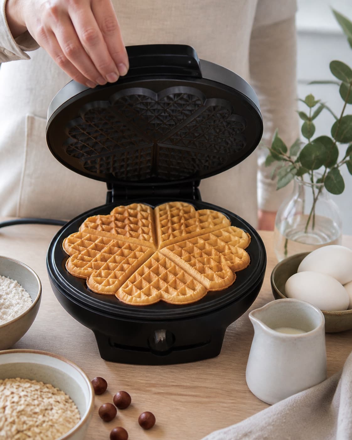 fuldkornsvafler til morgenmad, frokost og aftensmad baking until golden with a visibly set centre under tilberedningen af fuldkornsvafler til morgenmad, frokost og aftensmad