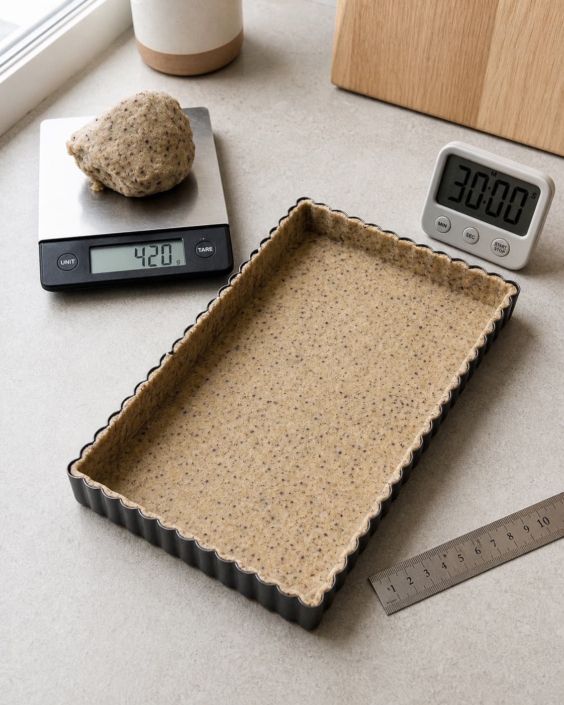 Rugdej rulles til tre millimeter i en 30 x 20 centimeter form